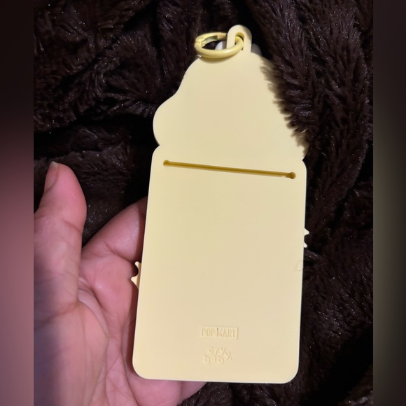 POP MART CRYBABY Crying Again Series - Storage Bag-pink - Picture 2 of 2